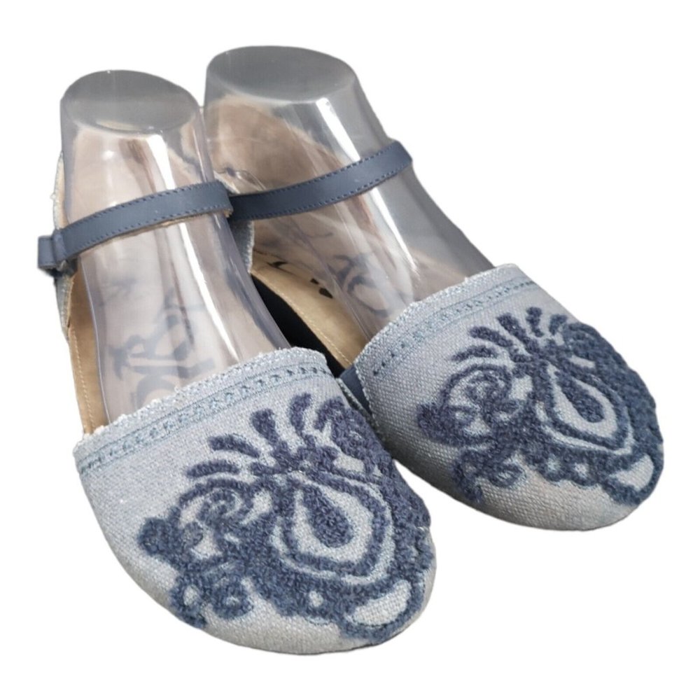 OTBT Blue Embroidered Flats